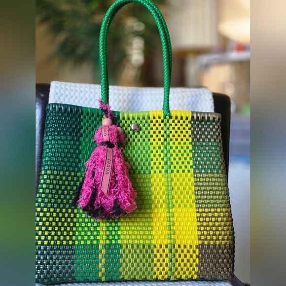 ✨️ Gucci Tassel Limited Edition ✨️ - Picture 4 of 4